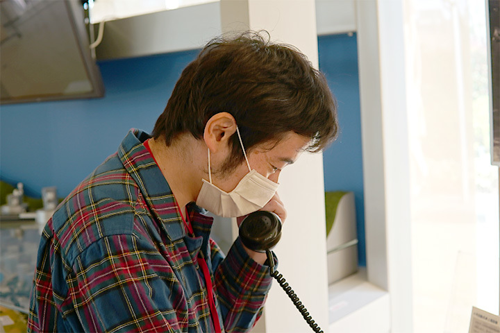 70年後も使える頑丈さと音質 停電でもつながる 黒電話 の意外なスゴさを聞いた スタッフブログ マイネ王